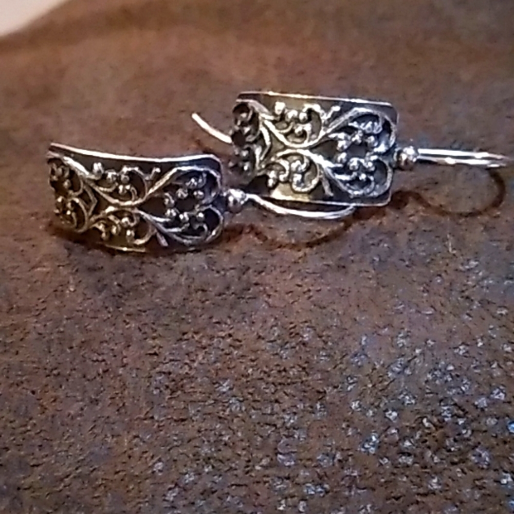 Silpada earrings